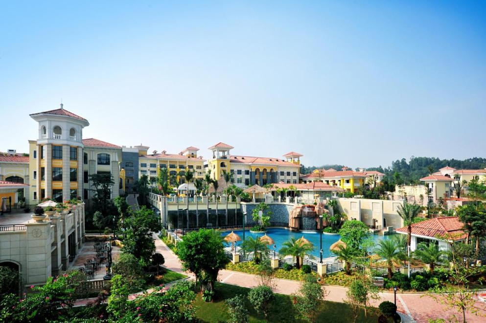 Green Lake Hot Spring Hotel Foshan Dış mekan fotoğraf